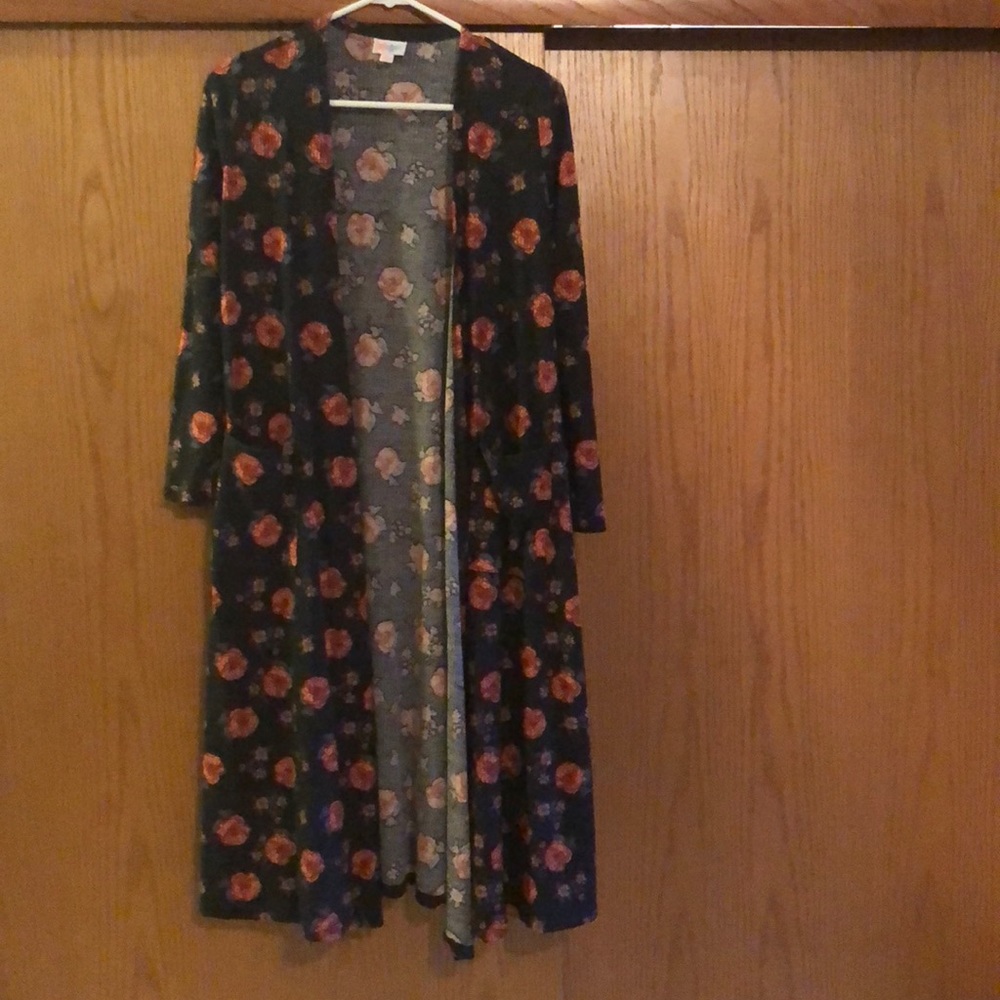 XS lularoe Sarah duster